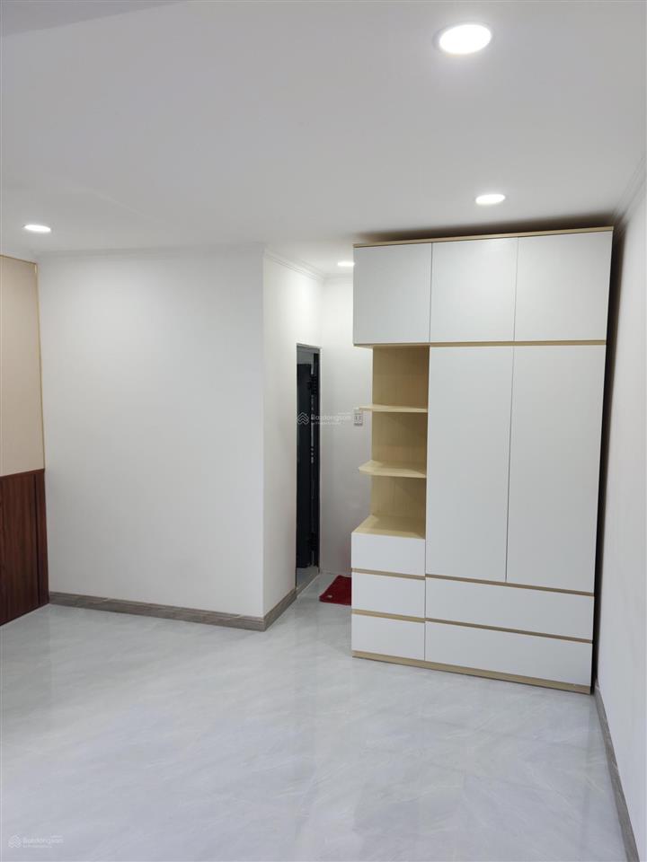 Bán nhà hẻm 606 3/2, p. diên hồng q10, dt 4x5m, 3 tầng mới, 3.8 tỷ tl