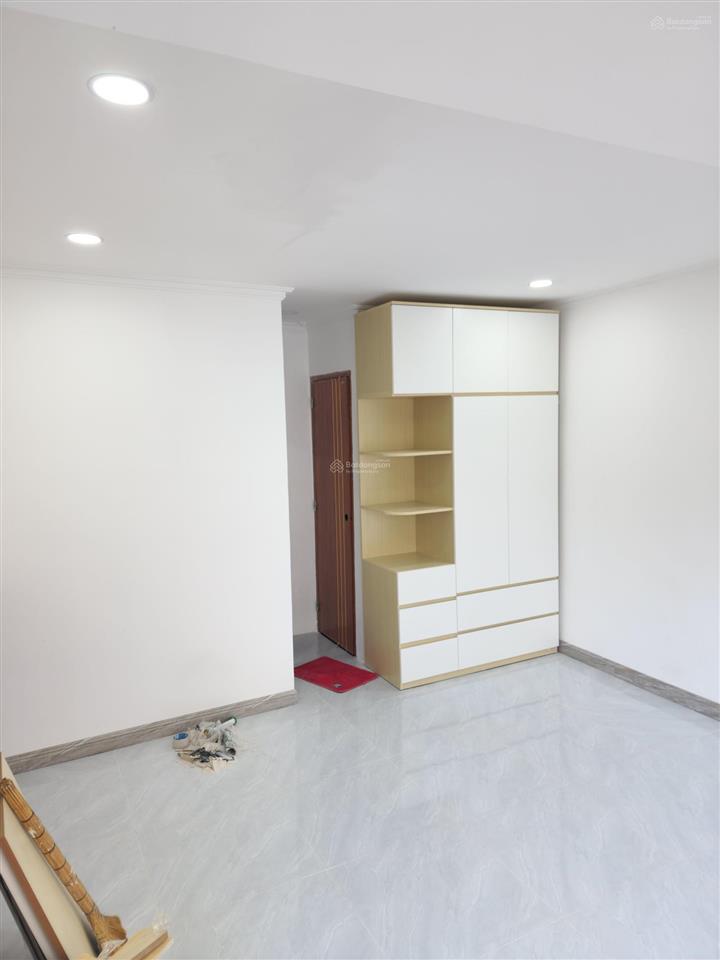 Bán nhà hẻm 606 3/2, p. diên hồng q10, dt 4x5m, 3 tầng mới, 3.8 tỷ tl