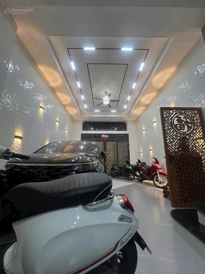 Đường 7m lý chiêu hoàng (4,6 x 16m) thang máy 4 lầu 9,5 tỷ