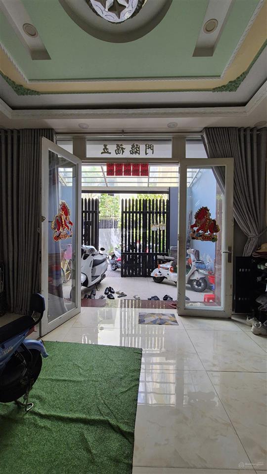 Mặt tiền bình phú (4 * 16m) 1 lầu 8.3 tỷ