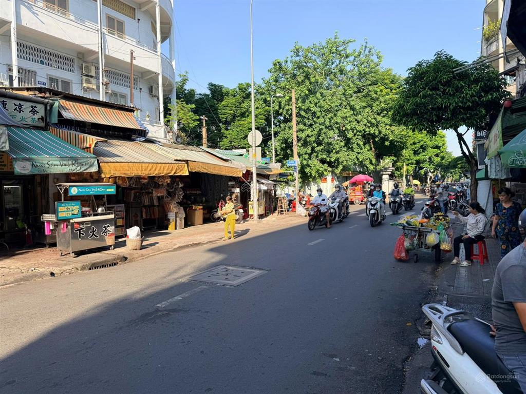 85m nguyễn trãi q5 ( 4 * 21.5 ) 3.6 tỷ