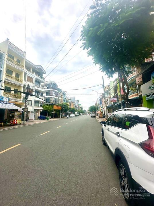 Siêu phẩm mặt tiền chợ lớn p11 quận 6(10m x 46m)(443m2)giá 65 tỷ