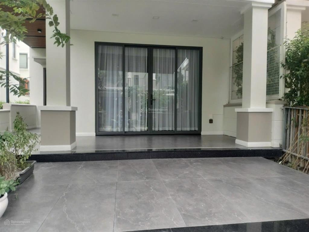 Cho thuê biệt thự nine south 7x20m góc công viên 38tr/tháng nhà đẹp  0902 930 ***