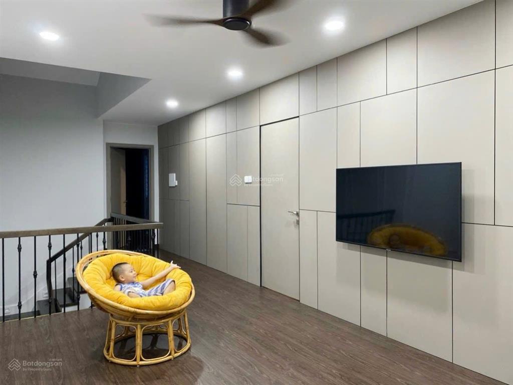 Cho thuê biệt thự nine south 7x20m góc công viên 38tr/tháng nhà đẹp  0902 930 ***
