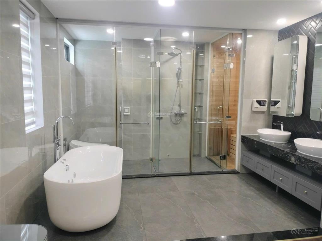 Cho thuê biệt thự nine south 7x20m góc công viên 38tr/tháng nhà đẹp  0902 930 ***
