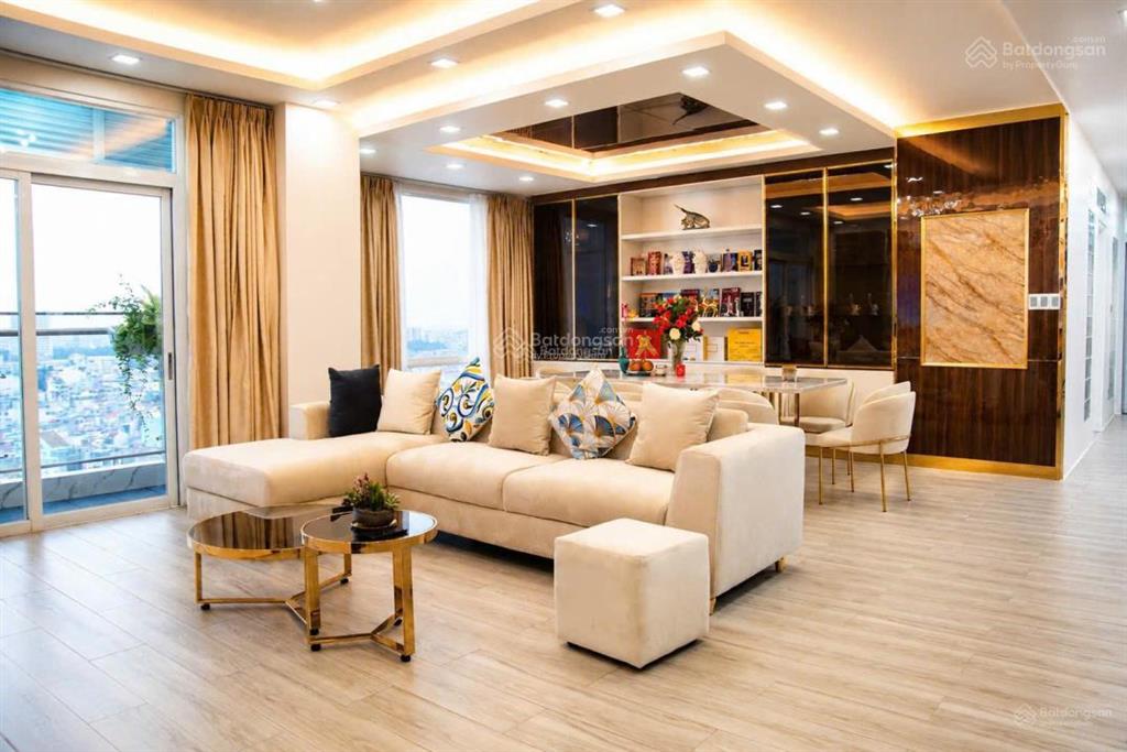 Chỉ 8.9 tỷ mua ch hùng vương plaza 131m2 3pn 3wc tầng cao 3x view thoáng  sổ hồng