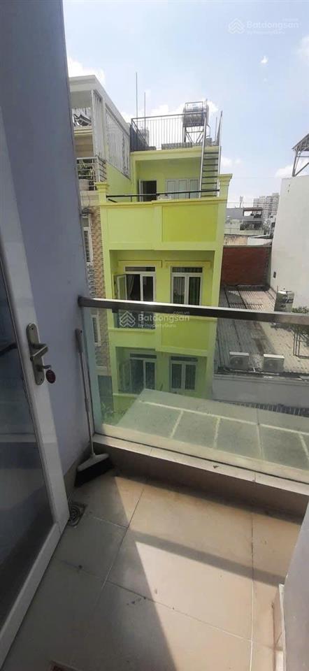 Cho thuê phòng 30m2 trường sa, q.3 (giá 4tr/tháng). 0919 557 ***, cô dung (ko tiếp môi giới)