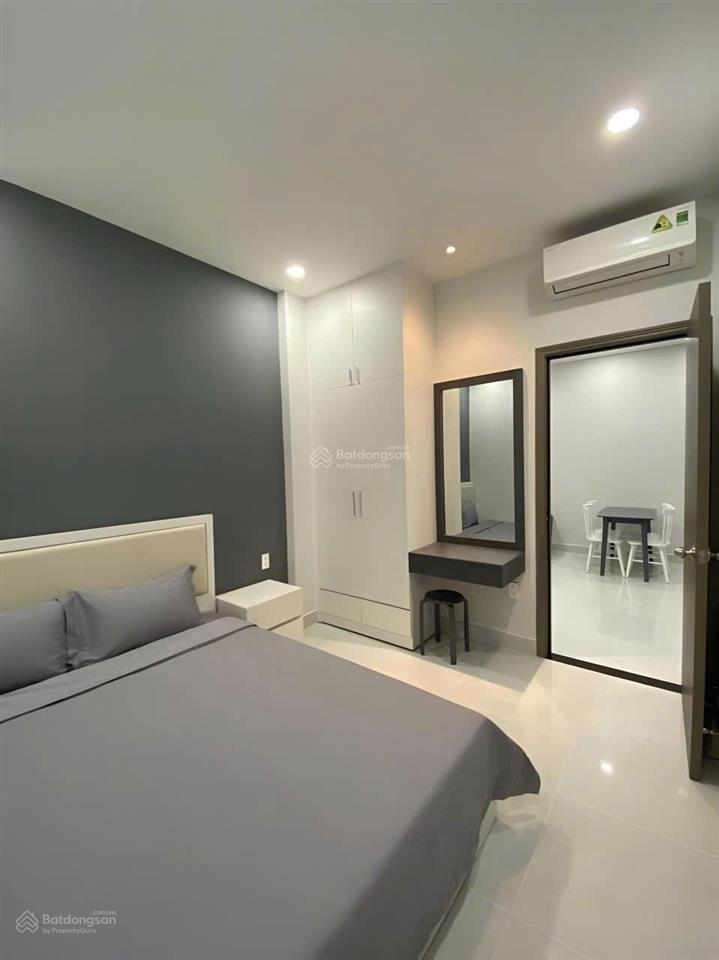 Cho thuê phòng 30m2 cao cấp cmt8, q.3 (giá 4tr/tháng). 0989 023 *** (cô nga chủ)(ko tiếp cò)