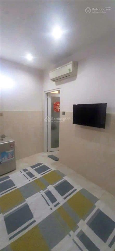 Cho thuê phòng 30m2 trường sa, q.3 (giá 4tr/tháng). 0919 557 ***, cô dung (ko tiếp môi giới)