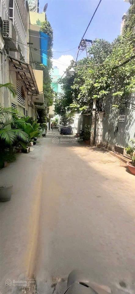 Cho thuê phòng 30m2 trường sa, q.3 (giá 4tr/tháng). 0919 557 ***, cô dung (ko tiếp môi giới)