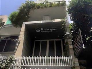 Cho thuê phòng 30m2 trường sa, q.3 (giá 4tr/tháng). 0919 557 ***, cô dung (ko tiếp môi giới)