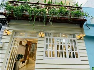 Bán nhà phố hẻm huỳnh tấn phát, gần chợ và cầu phú xuân, giáp q7 khu phú mỹ hưng