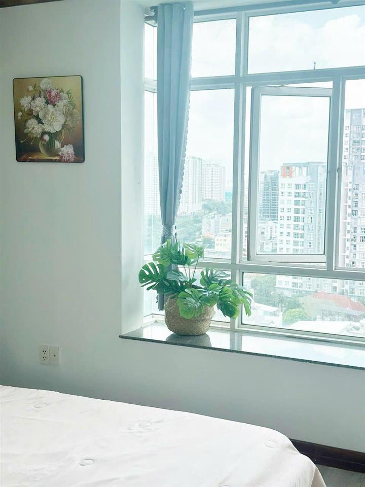 Cần bán căn hộ new saigon hagl3 sổ hồng công chứng ngay, hỗ trợ vay nh 80%