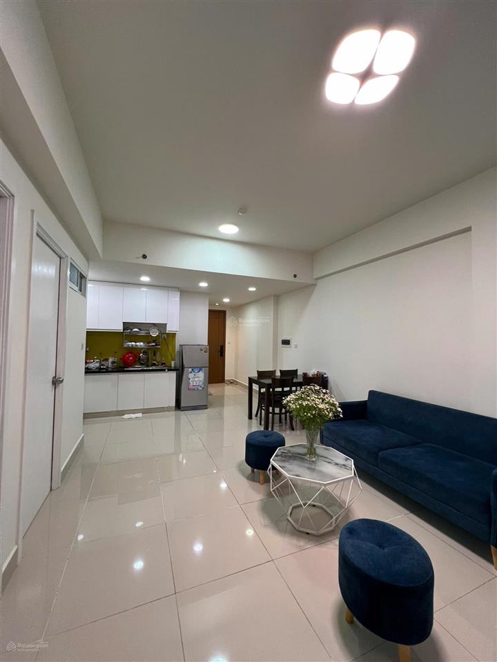 Cần bán căn hộ giá tốt 2,8 tỷ, 2pn, 1tl, căn hộ full nội thất đẹp khu đã ra sổ 70%