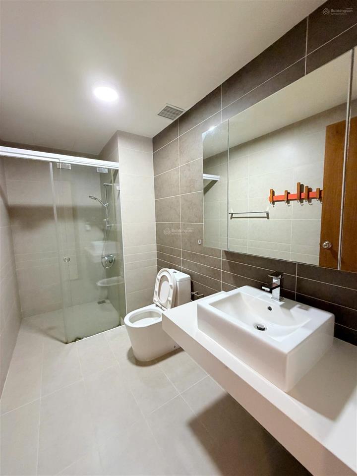 Cần bán gấp sunrise city central 2pn 2wc 99m2 sổ hồng riêng
