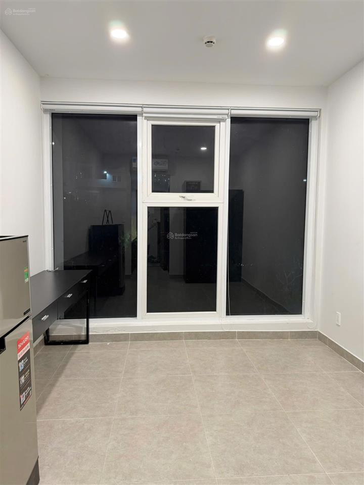 Cho thuê căn hộ studio hưng phát silver star, phòng đẹp hiện đại