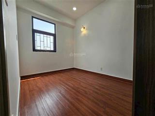 Bán căn hộ hoàng quốc việt (2pn, 2wc) 70m2, giá 3.35 tỷ, sổ hồng đầy đủ