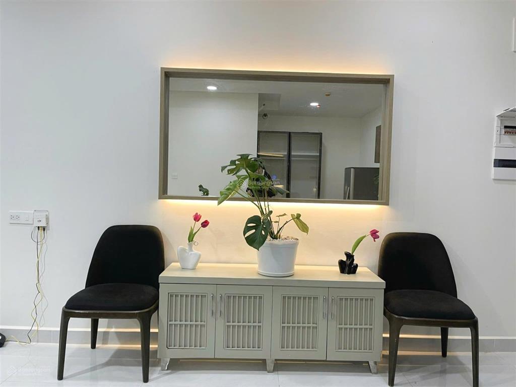 Cho thuê căn hộ sunrise riverside với 2pn và 1wc, đầy đủ nội thất