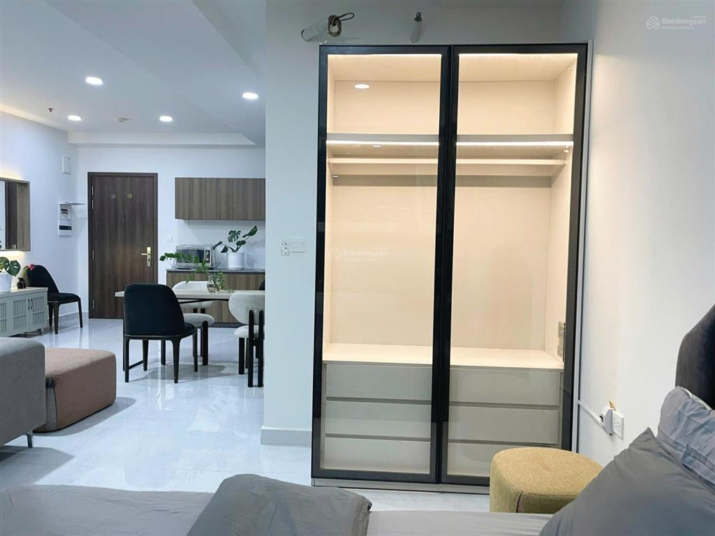 Cho thuê căn hộ sunrise riverside với 2pn và 1wc, đầy đủ nội thất