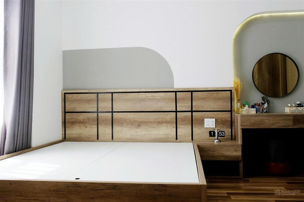 Chính chủ bán căn hộ chung cư tại saigon south residences 71m2, chỉ cần xách vali vào ở