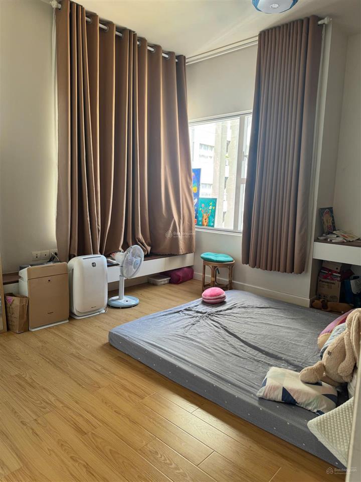 Bán căn hộ chung cư 3pn sunrise city central  q7, nội thất đầy đủ