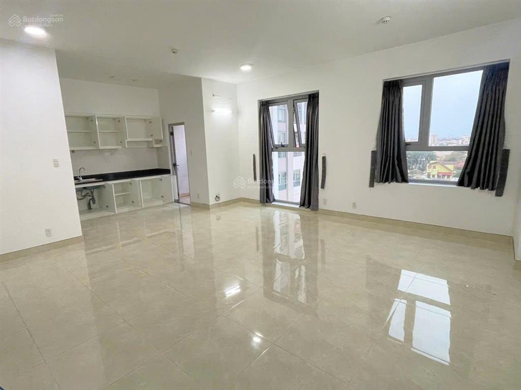 Bán căn hộ 1 pn block c chung cư luxcity dt 42m2, nội thất đầy đủ