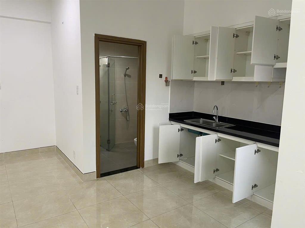 Bán căn hộ 1 pn block c chung cư luxcity dt 42m2, nội thất đầy đủ