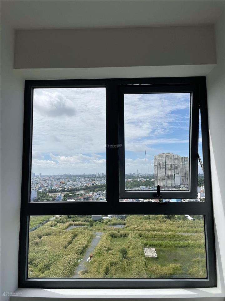Chính chủ bán căn hộ boulevard quận 7 dt 50m2, full nội thất
