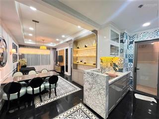 Cho thuê căn hộ 3pn cao cấp the tresor, quận 4 ban công rộng