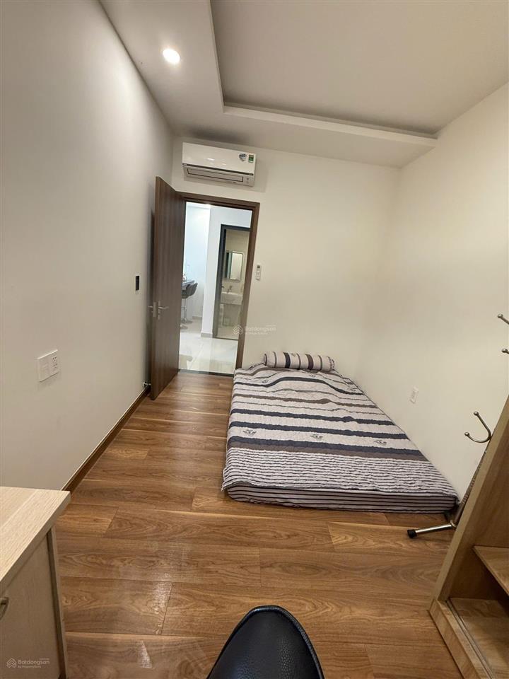 Cho thuê chung cư q7 riverside đào trí 2pn, nhà sạch vào ở ngay