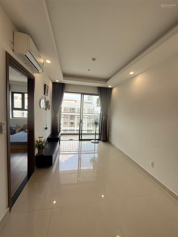 Cho thuê chung cư q7 riverside đào trí 2pn, nhà sạch vào ở ngay