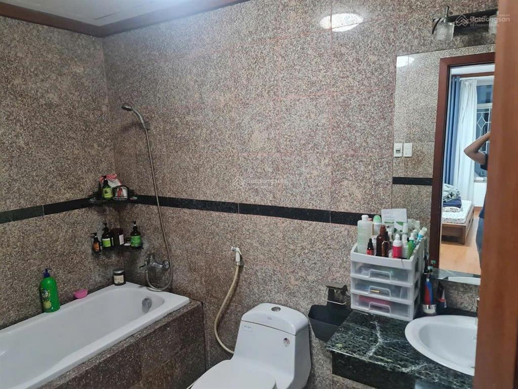 Bán căn hộ duplex 2 tầng có sổ hồng liền kề q7, diện tích cực lớn 192m2