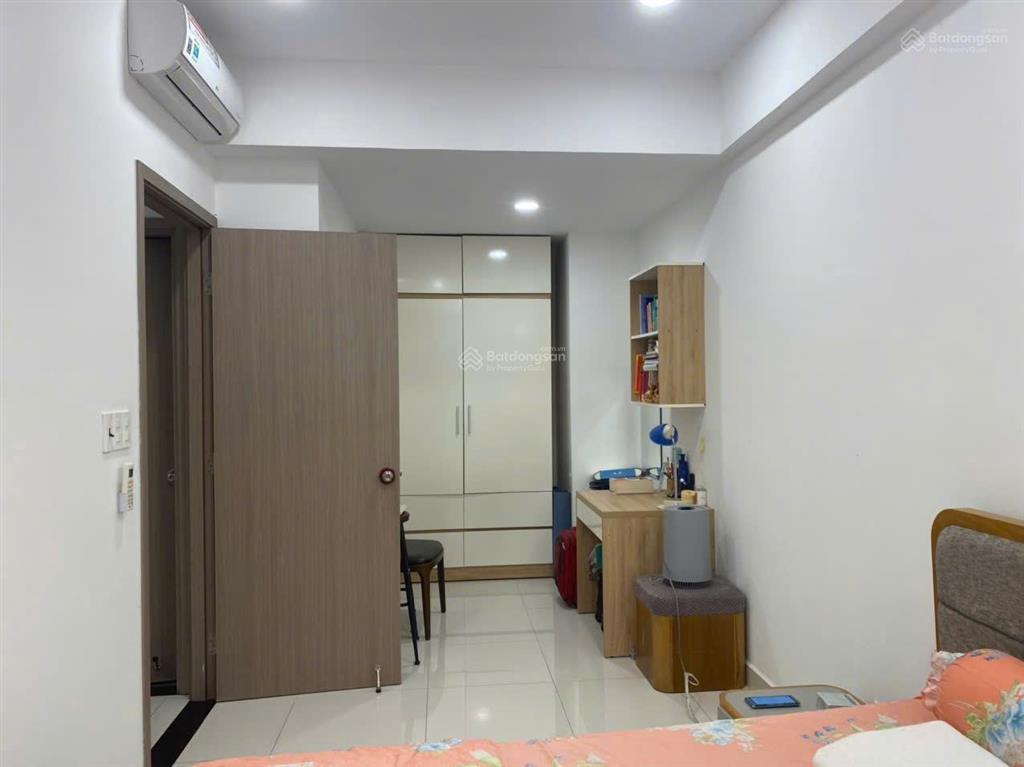 Bán căn hộ đã có sổ q7  chung cư hoàng quốc việt 3.1 tỷ 2pn
