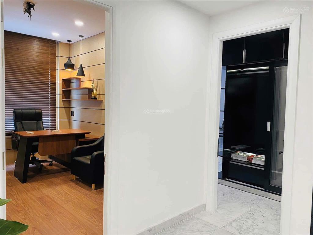 Bán căn hộ 125m2, 3pn, 2wc tại sunrise city thiết kế hiện đại, giá tốt