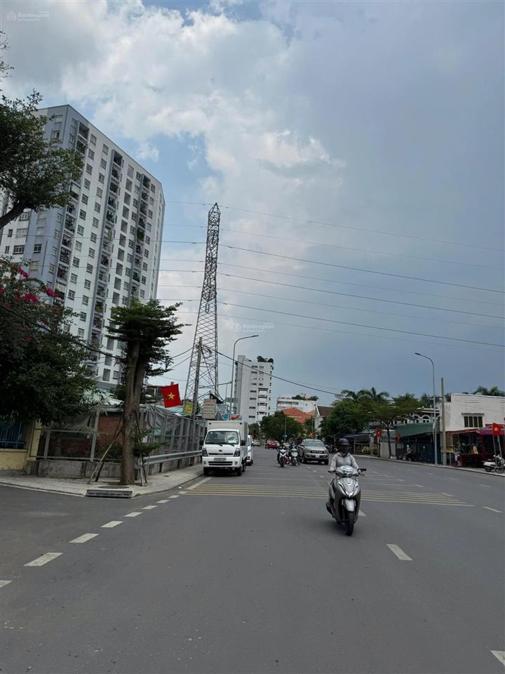 Cho thuê căn hộ ngọc lan diện tích 94m2 full nội thất