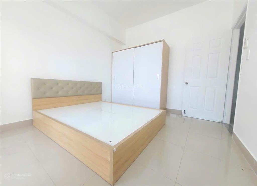 Cần bán căn hộ 2pn chung cư 1050 bình thạnh giá tốt!