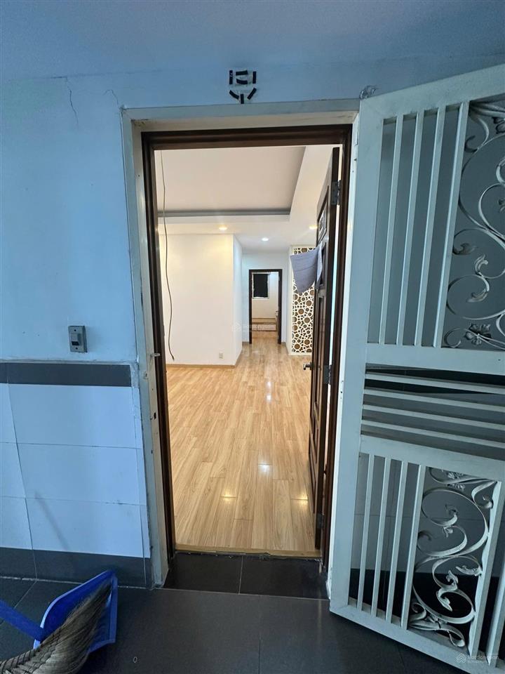 Chỉ 3 tỷ 650 triệu sở hữu căn 2pn belaza có sổ hồng riêng ! tháp b đông vui có tiện ích đầy đủ