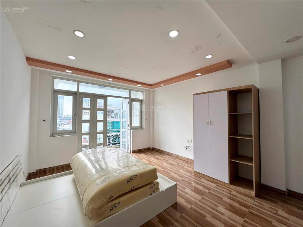 Cho thuê căn hộ dịch vụ full nội thất đường lâm văn bền, quận 7