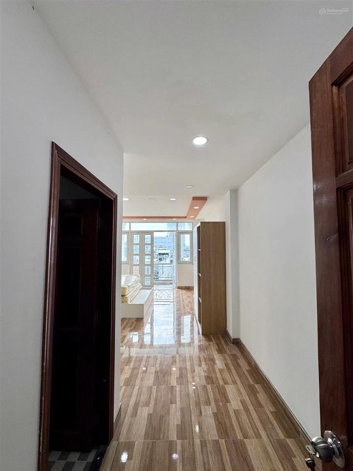 Cho thuê căn hộ dịch vụ full nội thất đường lâm văn bền, quận 7