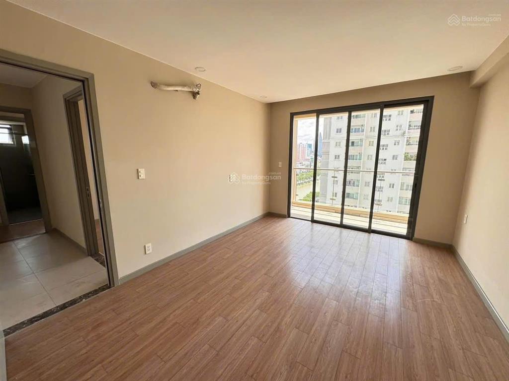 Cho thuê căn hộ gold view quận 4  3pn, 3wc, 133m²  có máy lạnh, bếp  chỉ 20 triệu/tháng (giá rẻ)