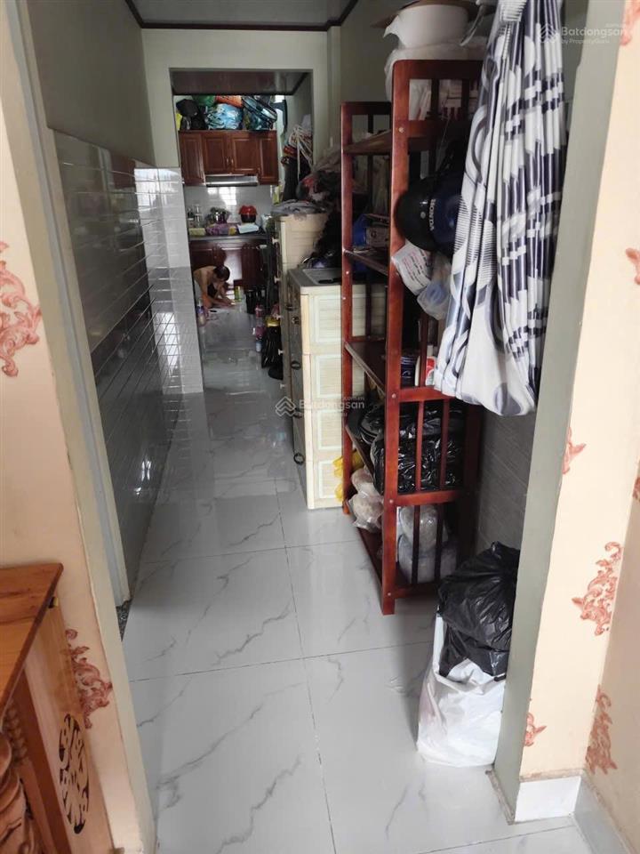 Chính chủ bán chung cư 212 quận 4 giá chỉ 2,2 tỷ