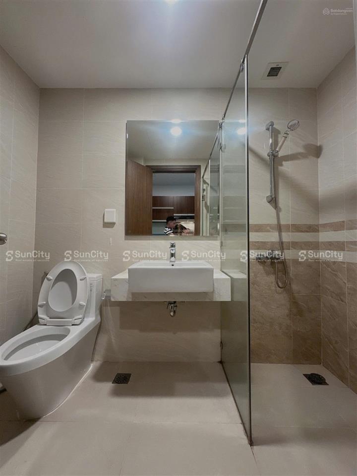 Cho thuê officetel saigon royal quận 4