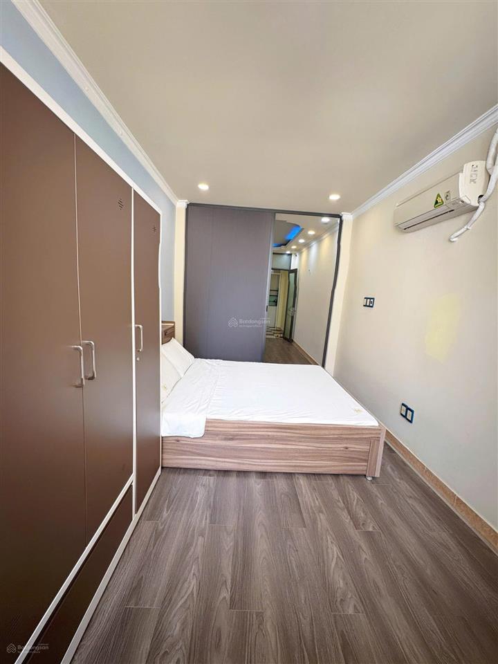Cho thuê phòng full nội thất chỉ xách vali vào ở tại cách mạng tháng 8, phường bàn cờ