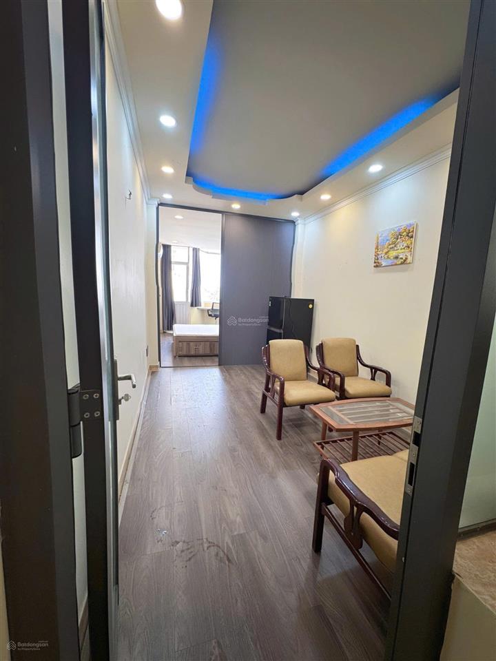 Cho thuê phòng full nội thất chỉ xách vali vào ở tại cách mạng tháng 8, phường bàn cờ