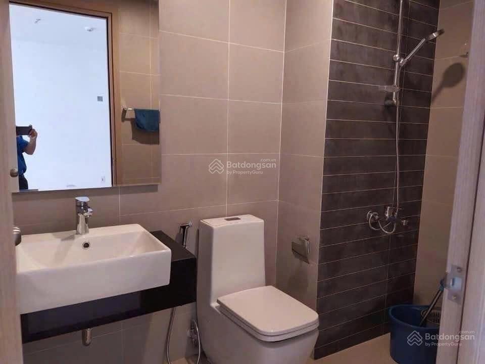 Bán căn hộ sunrise city view  46m2 giá 3.1 tỷ cho thuê tầm 15tr/tháng