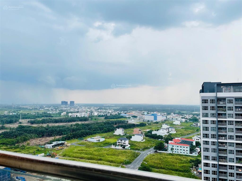 Cần bán căn hộ 3pn dự án dragon hill rất đẹp đã có sổ giá 5,6 tỷ còn thương lượng