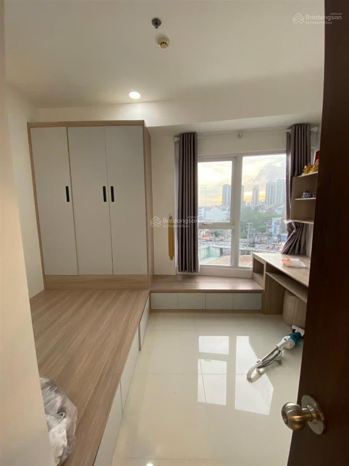 Bán căn hộ officetel tulip tower, 2.65 tỷ, 79m2 (2pn 2wc)
