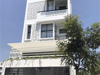 Đất nhà phố đường 20m, có sổ công ty 6x24, 144m2. giá 69 tr/m2