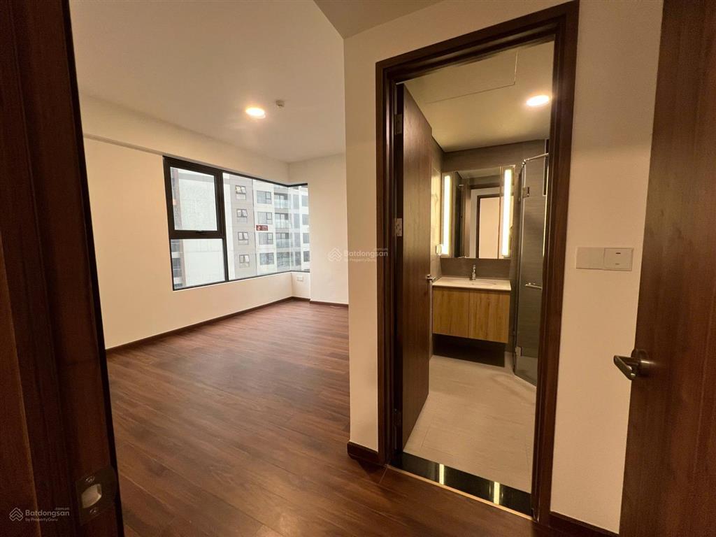 Cần tiền bán lỗ căn 80m2/ 4,550 tỷ full nội thất  akari phase 2 đã có sổ,  0902 470 ***