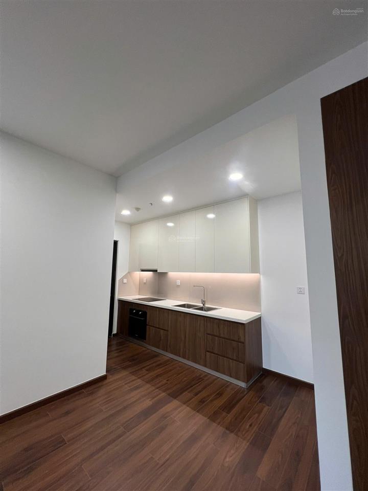 Cần tiền bán lỗ căn 80m2/ 4,550 tỷ full nội thất  akari phase 2 đã có sổ,  0902 470 ***